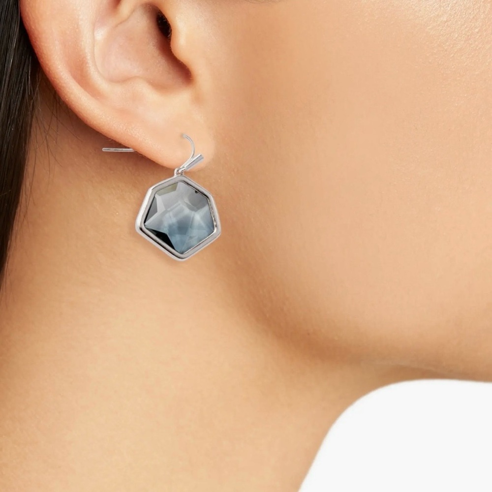 Kendra Scott Vanessa Drop Earring in Gold and Purple - Discounted Shipping - Picture 3 of 3